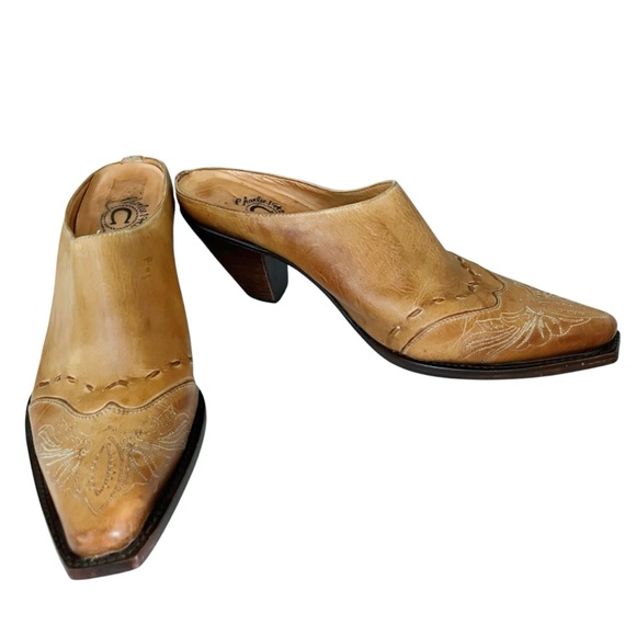 Charlie 1 Horse by Lucchese Leather Mules - Picture 1 of 13
